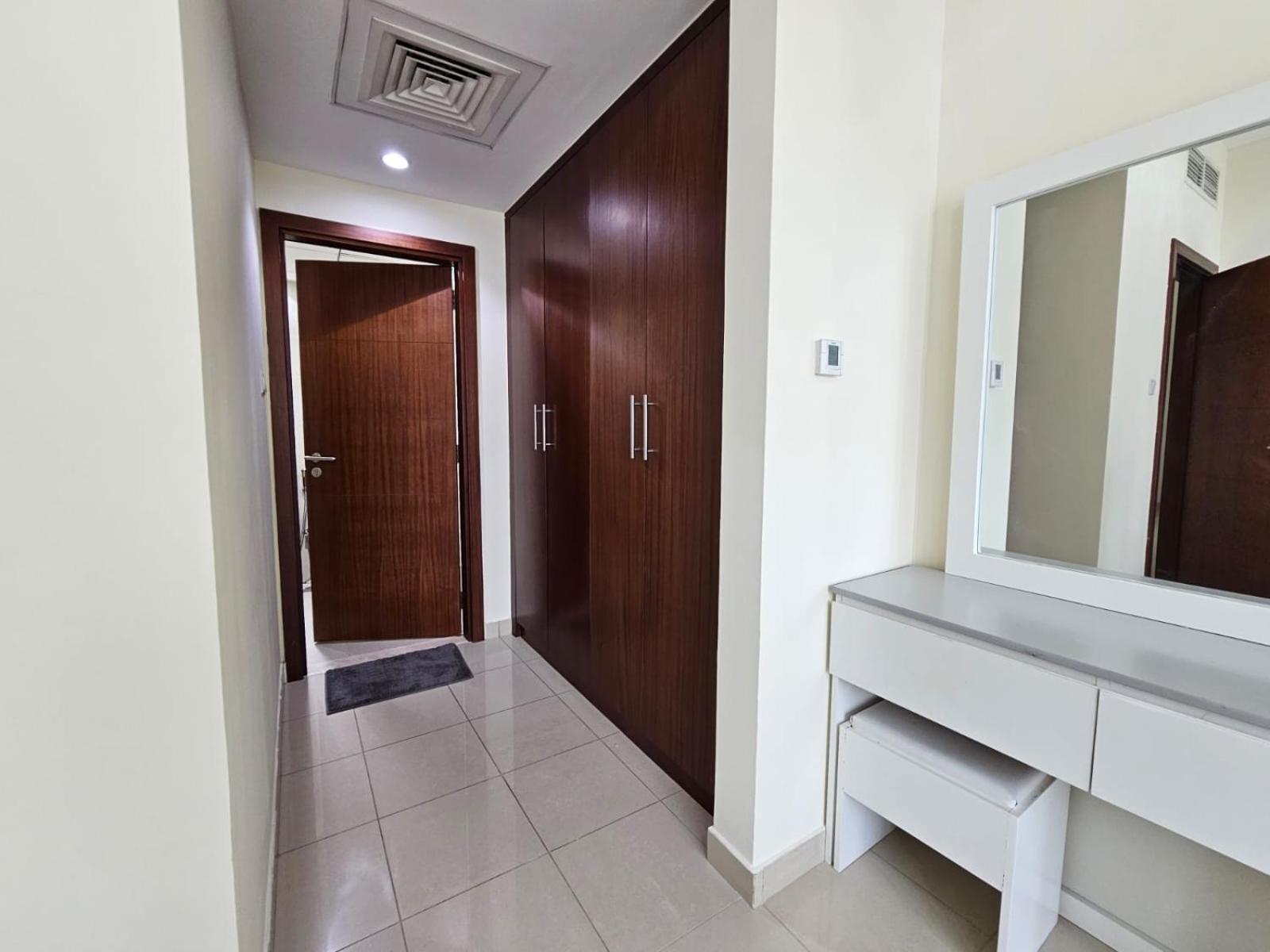 Trinity Holiday Homes - Standpoint Tower Downtown 迪拜 外观 照片